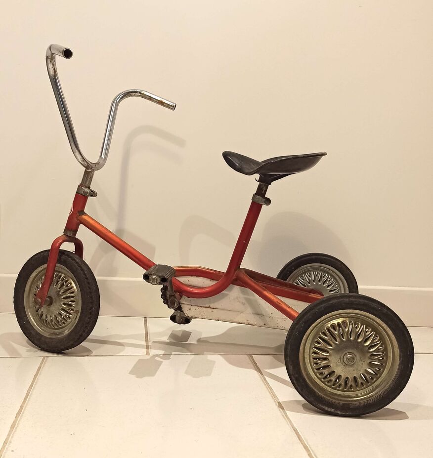 Tricycle enfant des années 1960 métal orange irisé | Selency