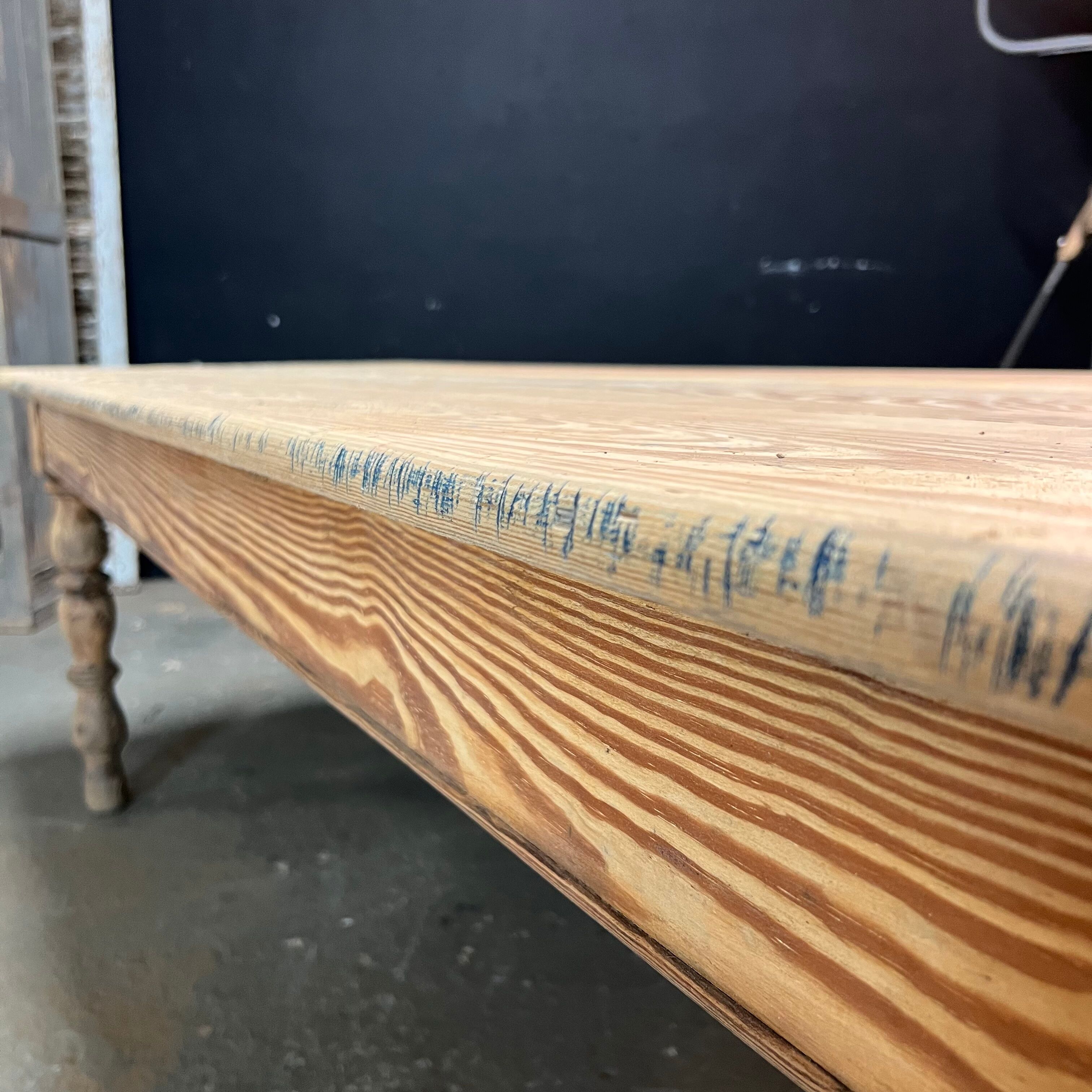 Community farm table 1930