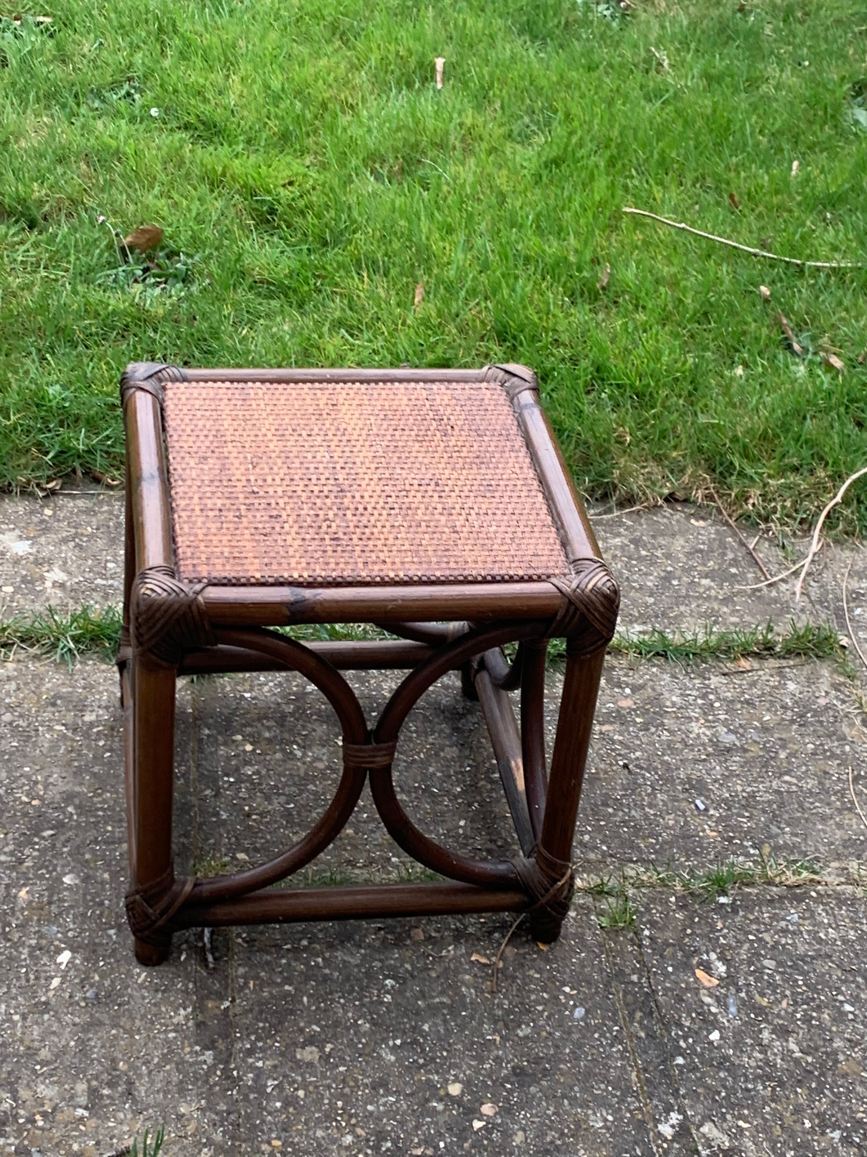 Small square-shaped side table in bamboo and vintage wicker