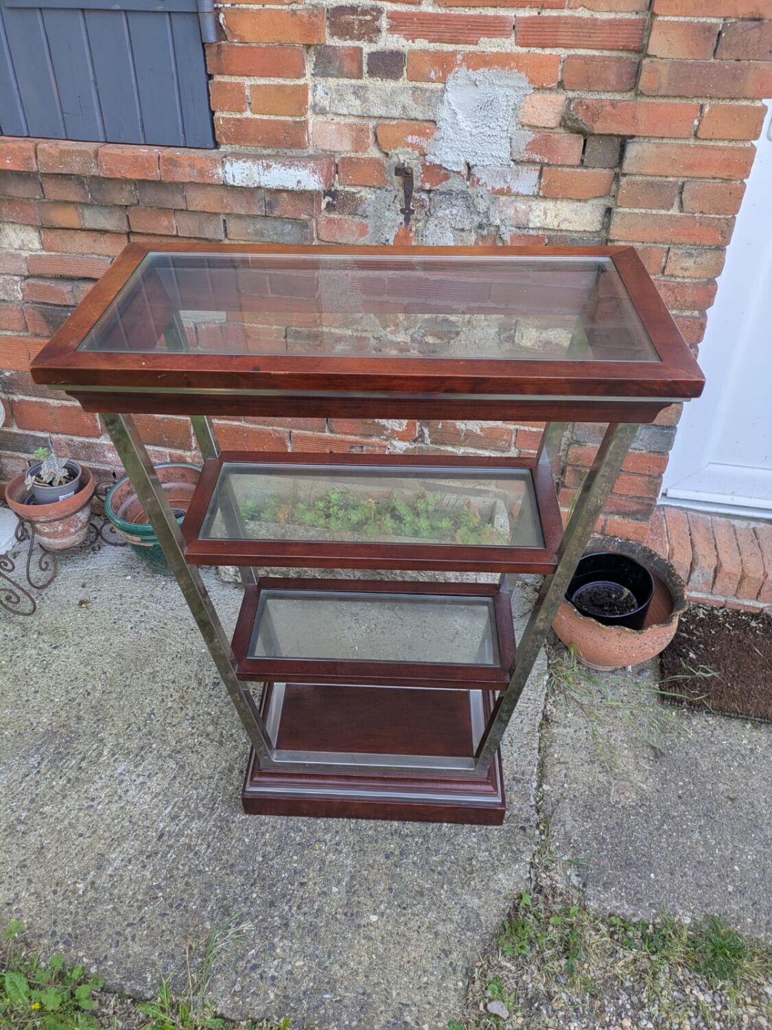 Bejarry Shelf
