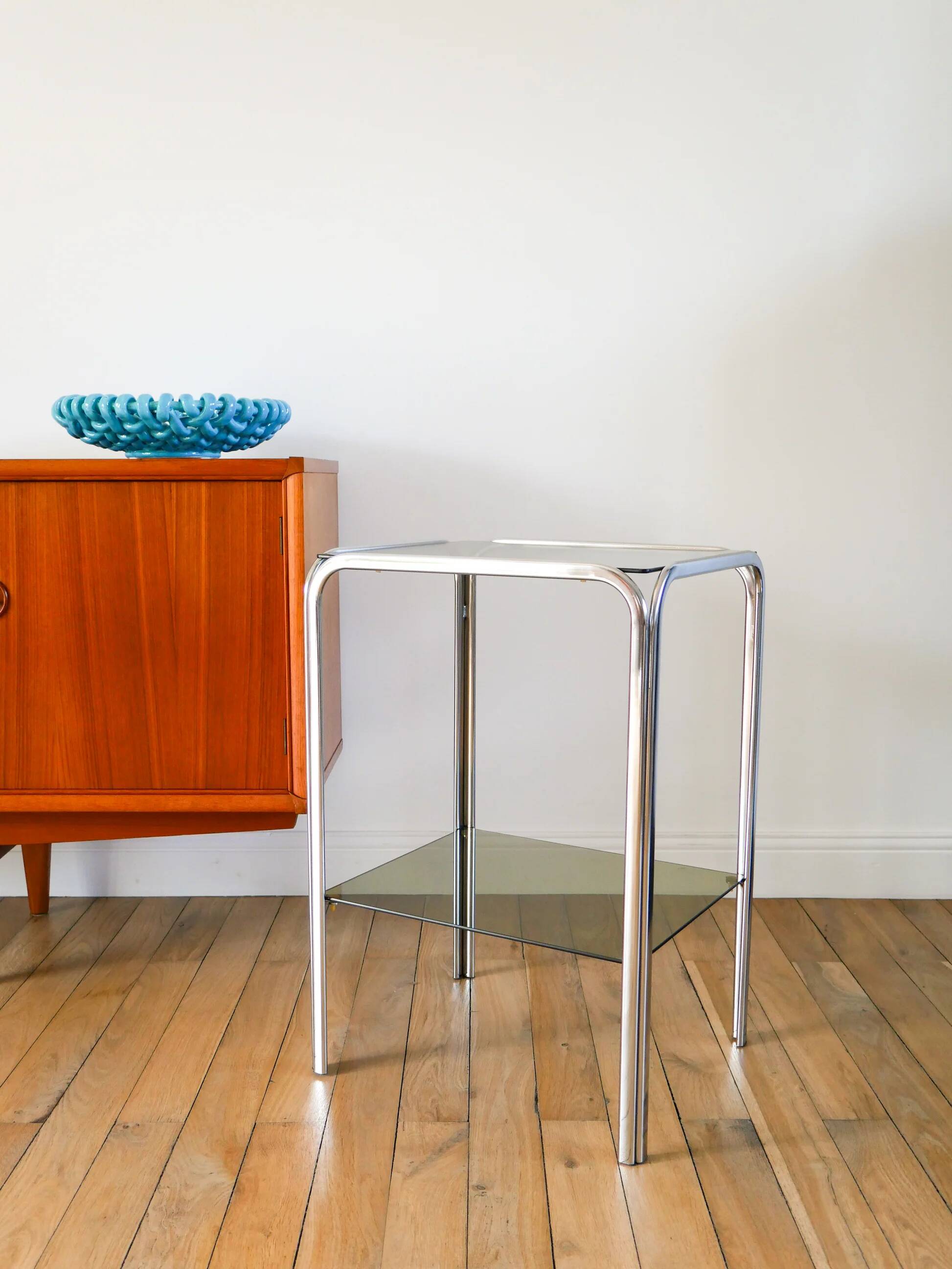 Chrome and smoked glass tubular console / side table, double tiers, 1970.