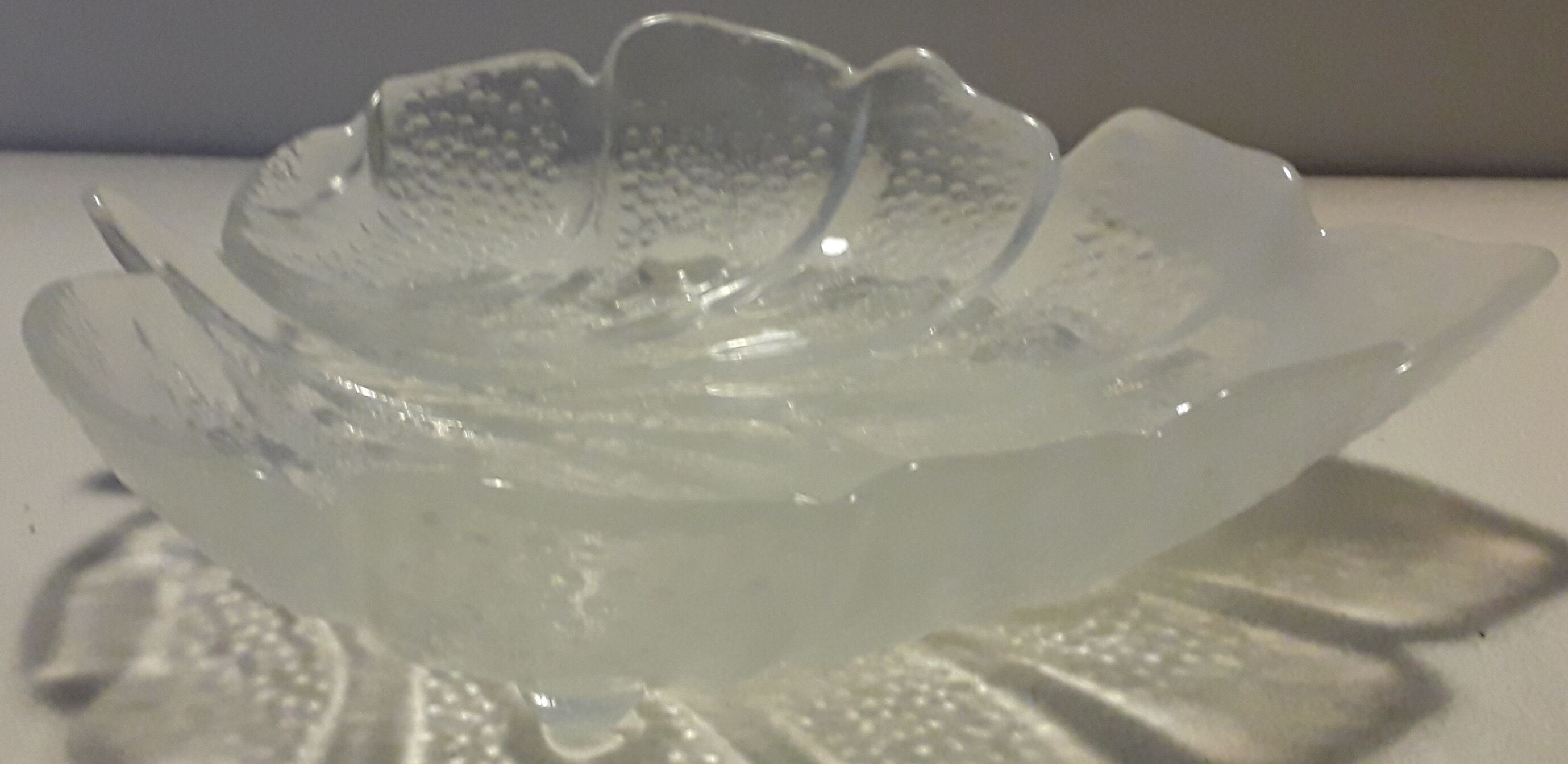 centerpiece shape of sheet blown glass