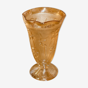 Vase en verre irisé aux motifs floraux de style années 40