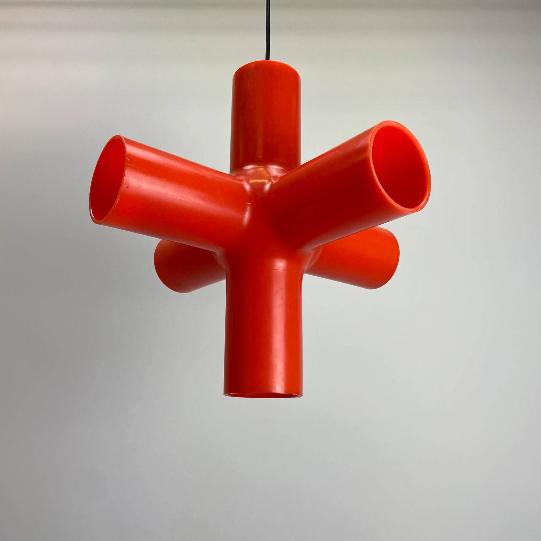 Suspension Crosslight by Jan Melis & Ben Oostrum for Dark 1990s