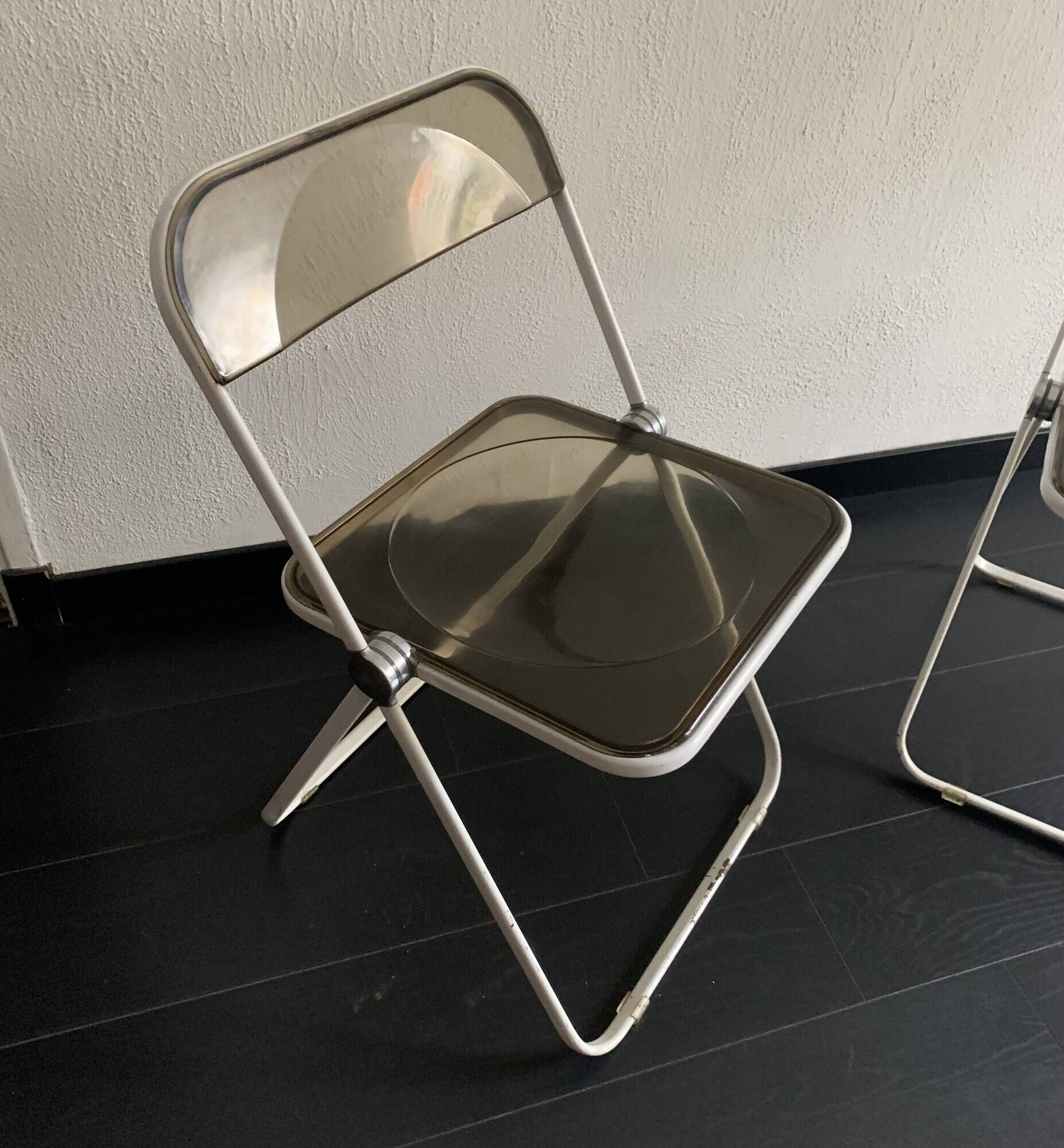 Pair of vintage 1960 Plia chairs by Giancarlo Piretti for Castelli.