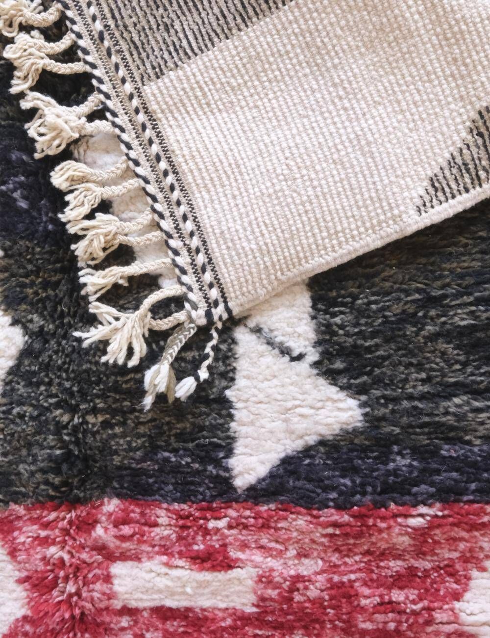 Tapis Contemporain Berbère - 254 x 177 cm