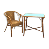 Table en rotin et sa chaise