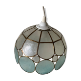 Mother-of-pearl suspension