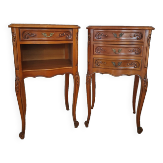 2 Solid cherry bedside tables